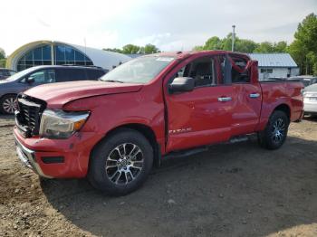  Salvage Nissan Titan