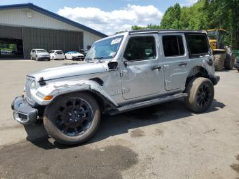  Salvage Jeep Wrangler