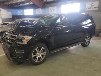  Salvage Ford Expedition