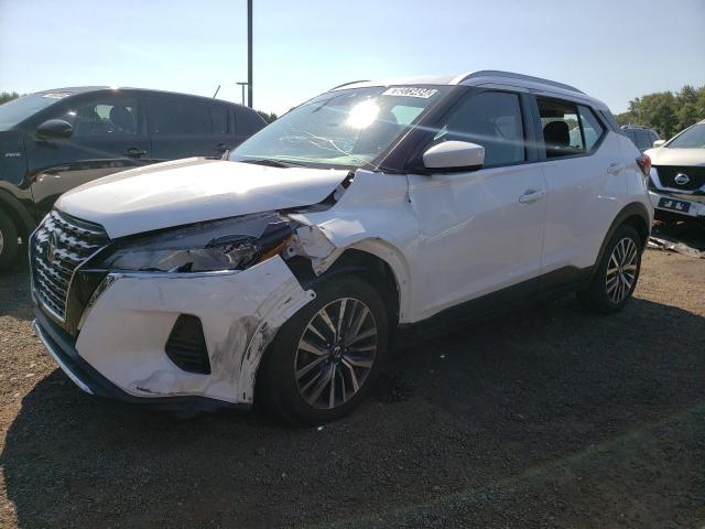  Salvage Nissan Kicks