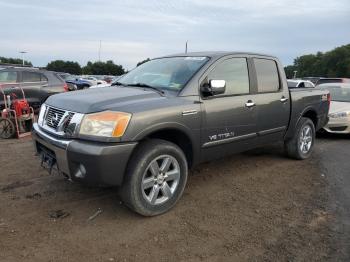  Salvage Nissan Titan