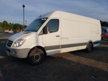  Salvage Mercedes-Benz Sprinter