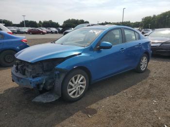  Salvage Mazda 3