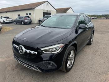  Salvage Mercedes-Benz GLA