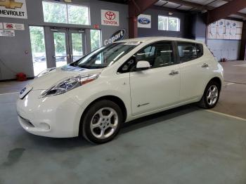  Salvage Nissan LEAF