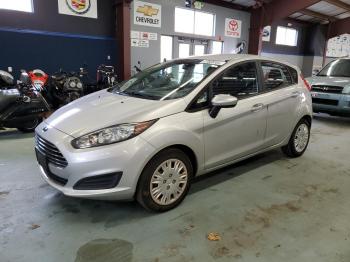  Salvage Ford Fiesta