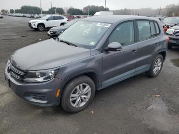  Salvage Volkswagen Tiguan