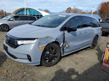  Salvage Honda Odyssey