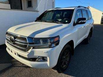  Salvage Toyota Land Cruis