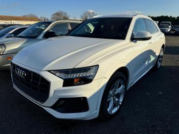  Salvage Audi Q8