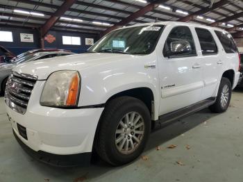  Salvage GMC Yukon