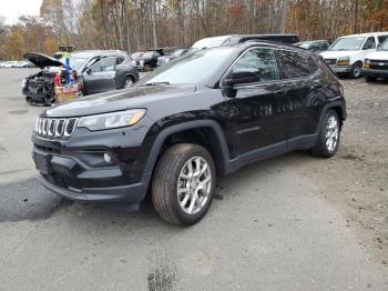  Salvage Jeep Compass