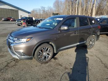  Salvage Mitsubishi Outlander