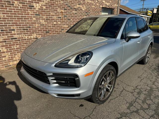  Salvage Porsche Cayenne