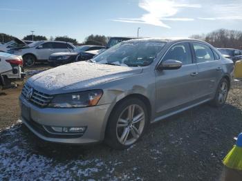  Salvage Volkswagen Passat