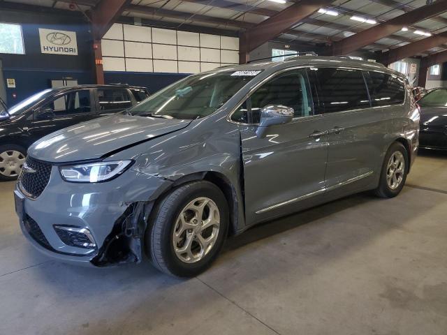  Salvage Chrysler Pacifica