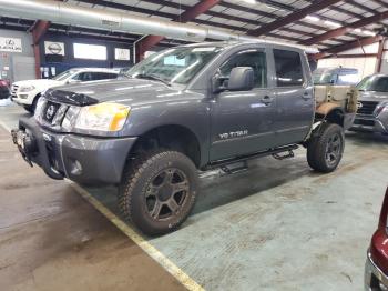  Salvage Nissan Titan