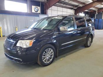  Salvage Chrysler Minivan