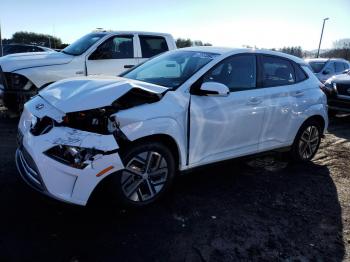  Salvage Hyundai KONA