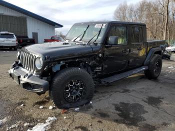  Salvage Jeep Gladiator