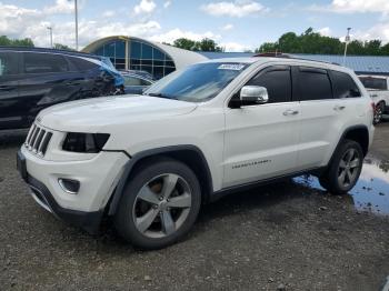  Salvage Jeep Cherokee