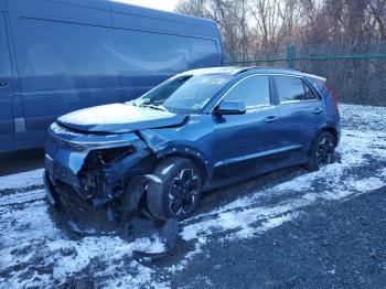  Salvage Kia Niro