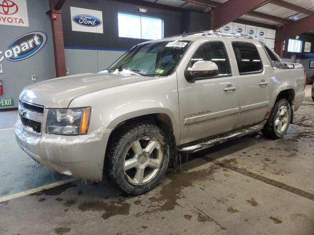  Salvage Chevrolet Avalanche