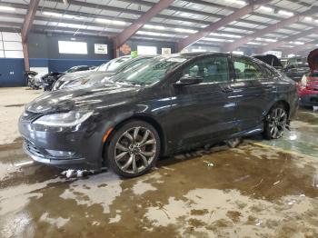  Salvage Chrysler 200