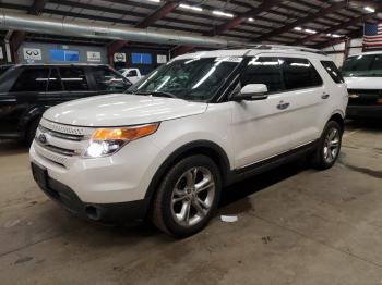  Salvage Ford Explorer