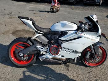  Salvage Ducati Superbike