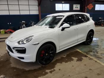  Salvage Porsche Cayenne