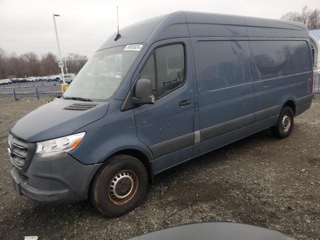  Salvage Mercedes-Benz Sprinter