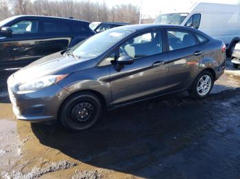  Salvage Ford Fiesta