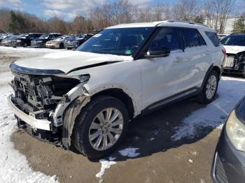  Salvage Ford Explorer