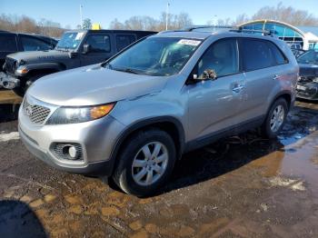  Salvage Kia Sorento