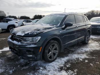  Salvage Volkswagen Tiguan