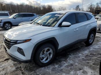  Salvage Hyundai TUCSON