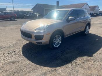  Salvage Porsche Cayenne