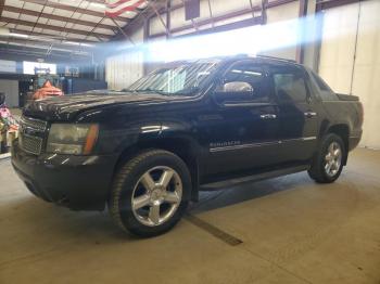  Salvage Chevrolet Avalanche