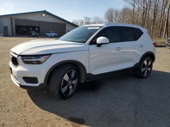  Salvage Volvo XC40