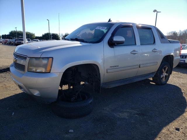  Salvage Chevrolet Avalanche