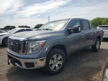  Salvage Nissan Titan
