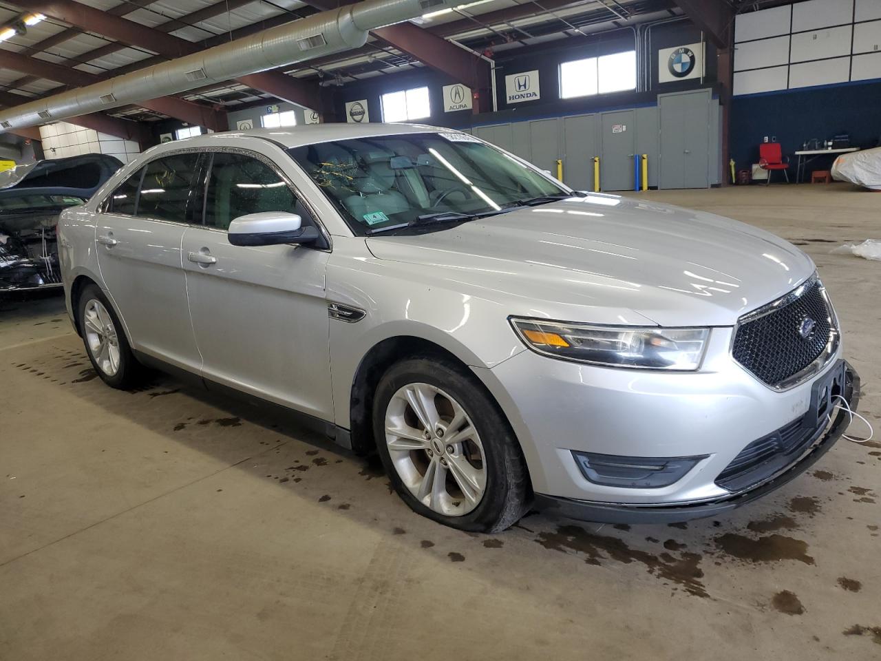 Ford Taurus Sel Image 2