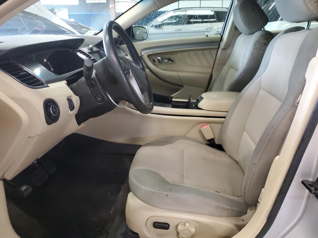 Ford Taurus Sel Image 8