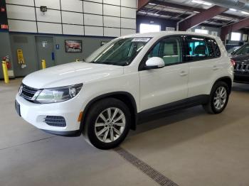 Salvage Volkswagen Tiguan