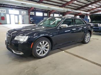  Salvage Chrysler 300