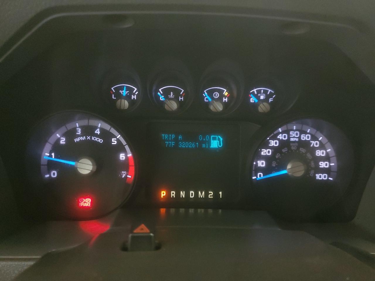 Ford F-350 Super Duty Image 9