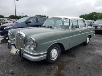  Salvage Mercedes-Benz 230-class