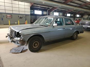  Salvage Mercedes-Benz 300-Class