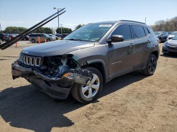 Salvage Jeep Compass